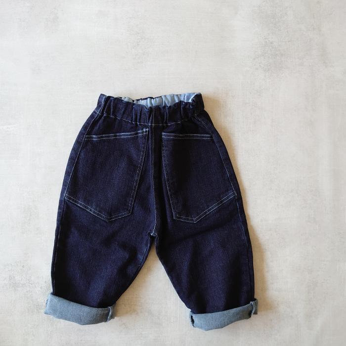 
                  
                    STdenim pants
                  
                