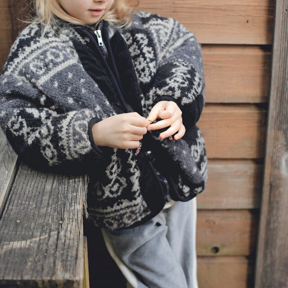 
                  
                    【リクエスト販売】flower jumper(kids&mama)
                  
                