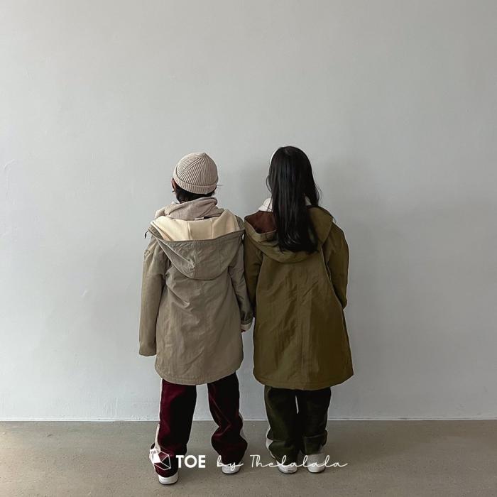 
                  
                    heavy twill coat
                  
                