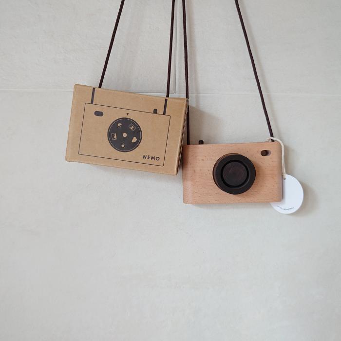 
                  
                    Wooden Camera
                  
                