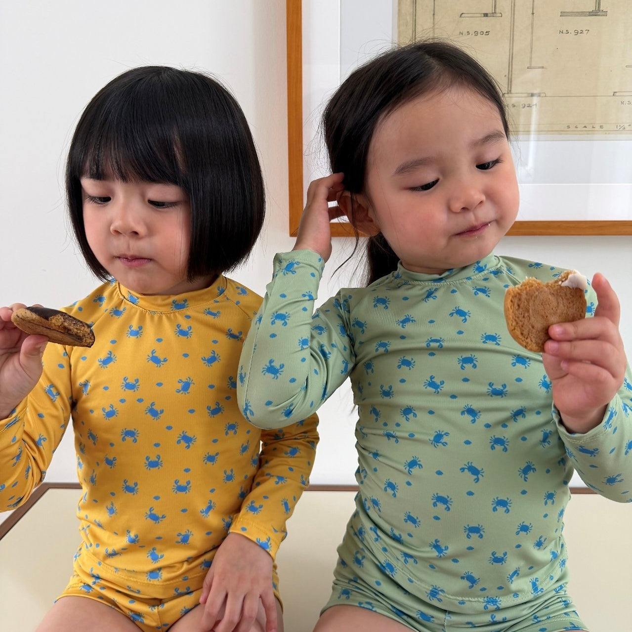 
                  
                    【リクエスト販売】crab rash guard
                  
                