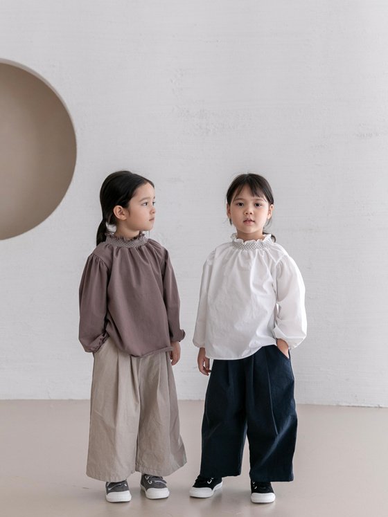 
                  
                    【リクエスト販売】smoke blouse
                  
                