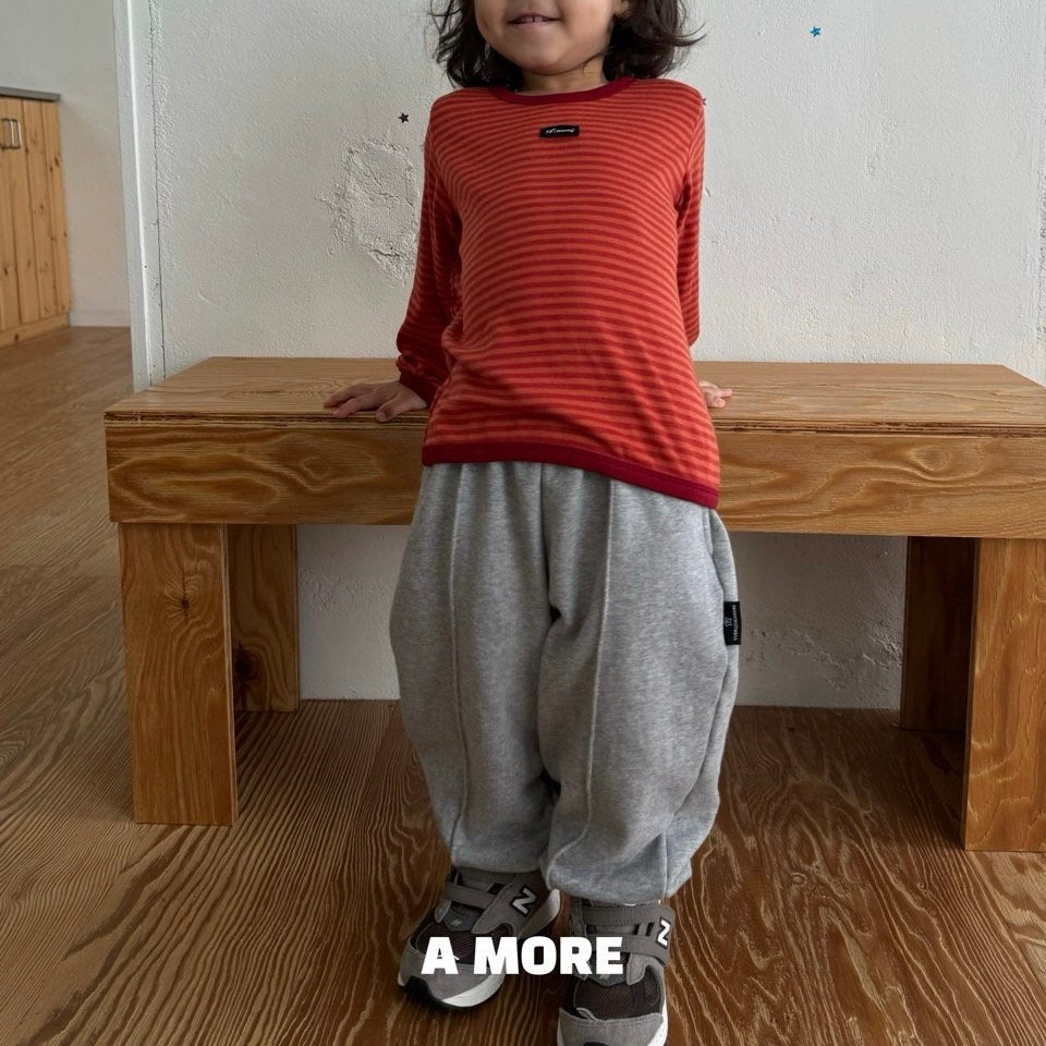 
                  
                    【リクエスト販売】pin tuck jogger pants
                  
                