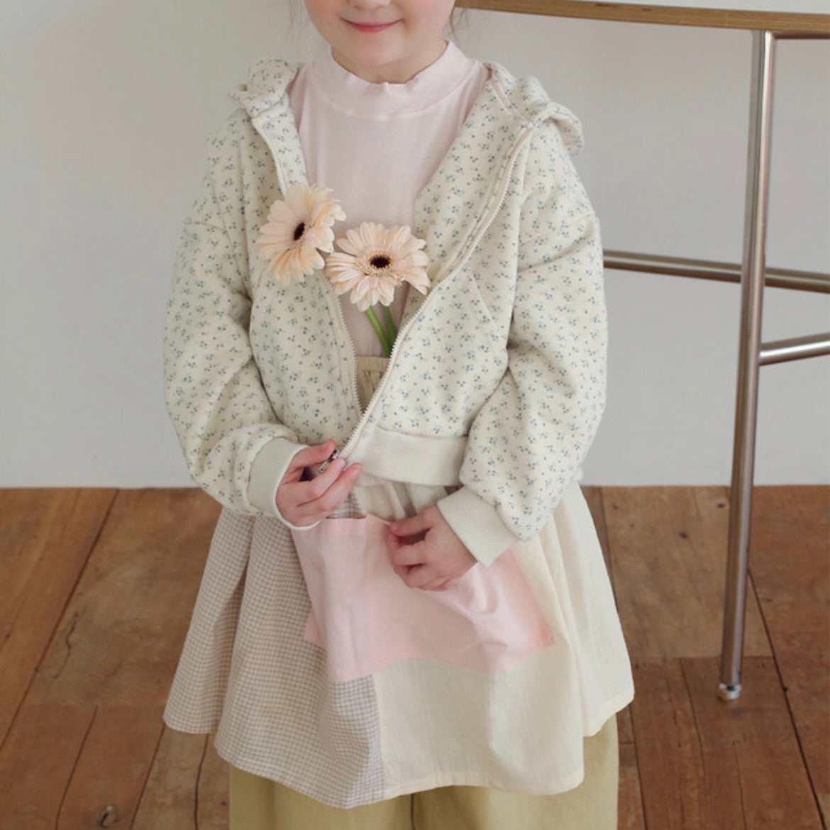 
                  
                    【リクエスト販売】hana hood jumper
                  
                