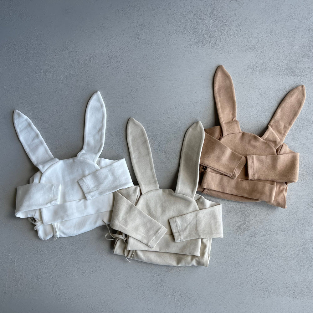 
                  
                    rabbit babysuit&bonnet
                  
                