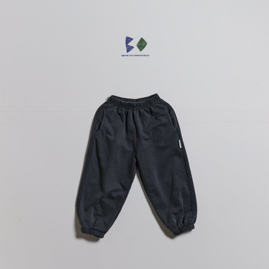 
                  
                    【リクエスト販売】pigment jogger pants
                  
                