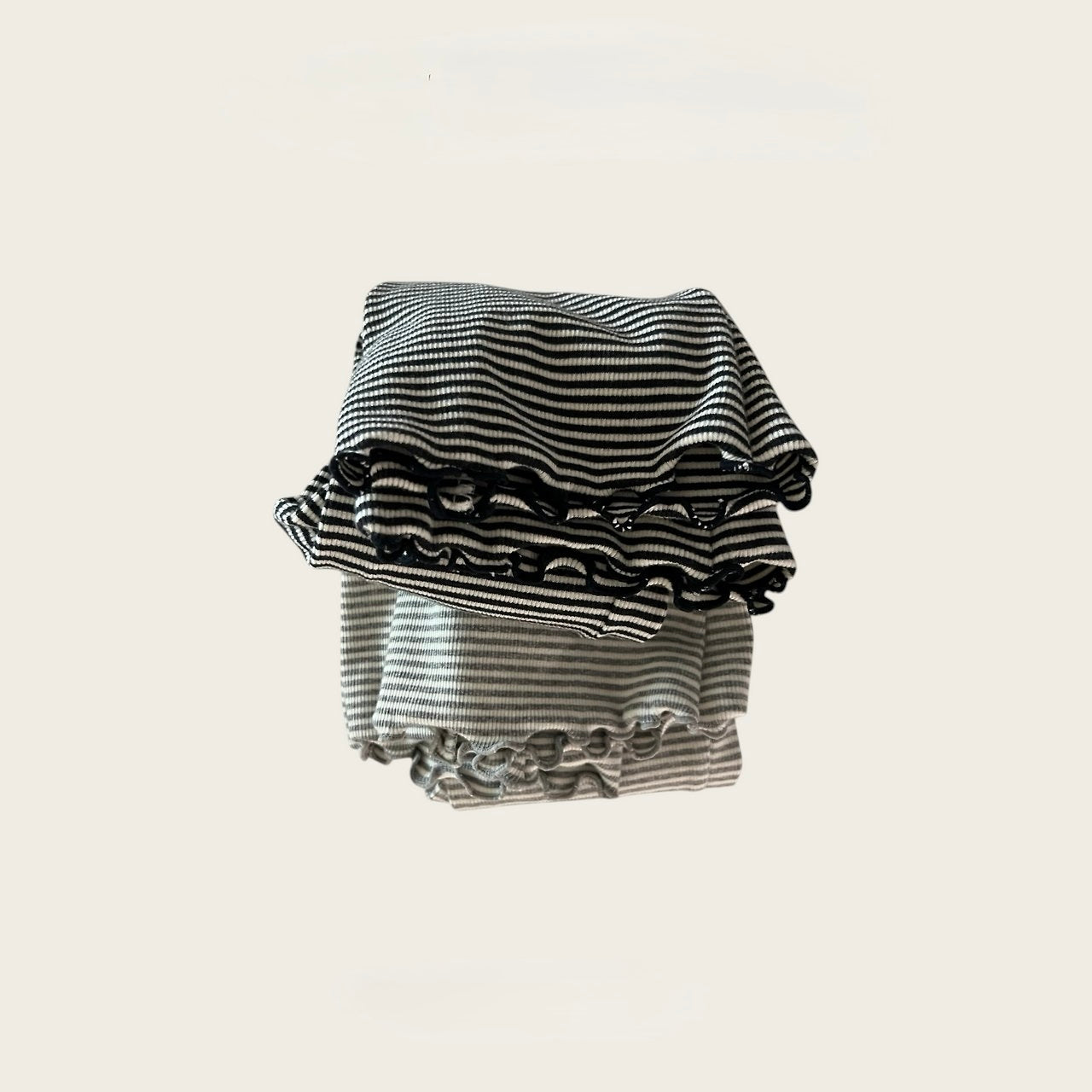 
                  
                    【リクエスト販売】stripe flare pants
                  
                