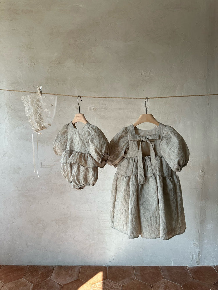 
                  
                    puff one-piece(kids&mama)
                  
                