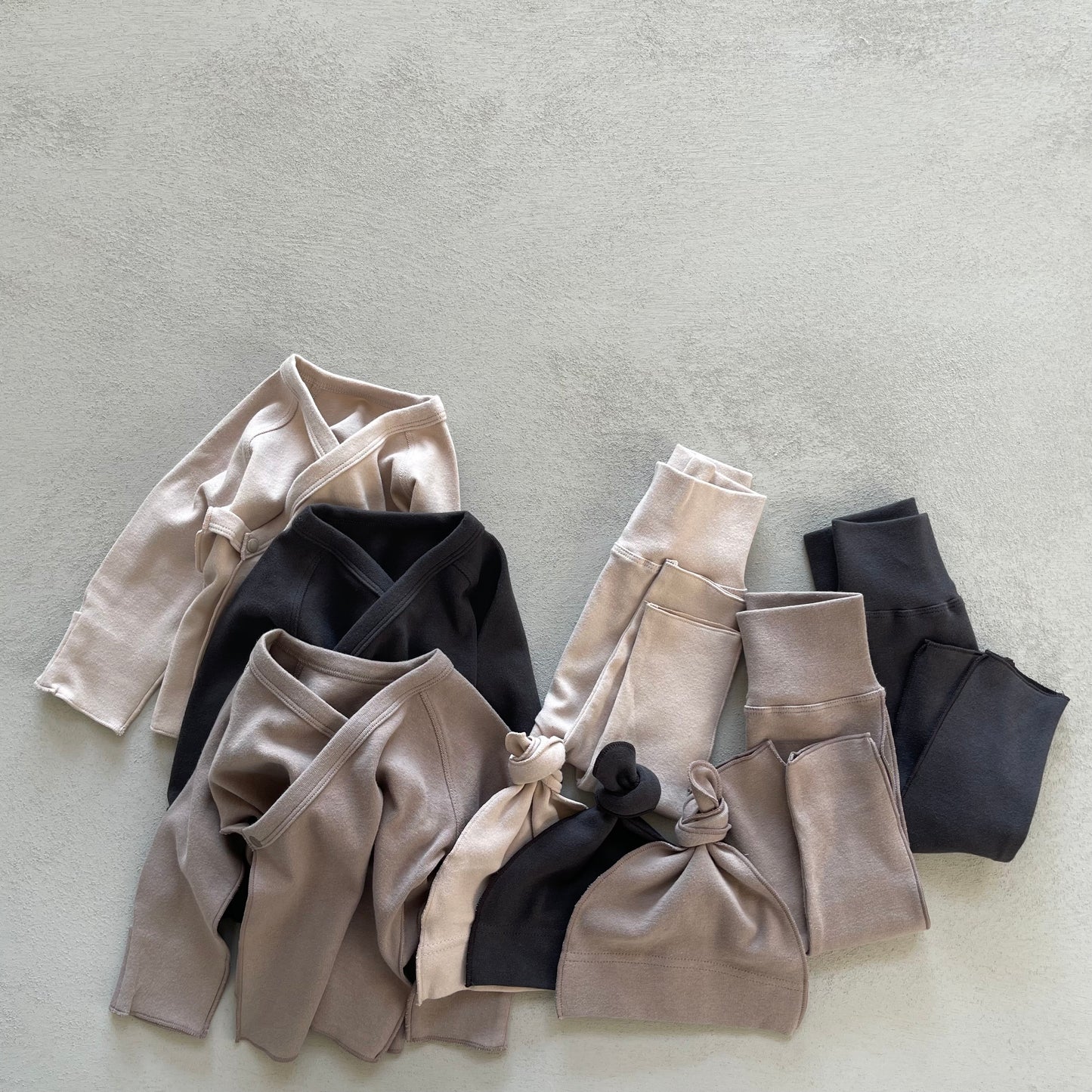 
                  
                    chuchu newborn set
                  
                