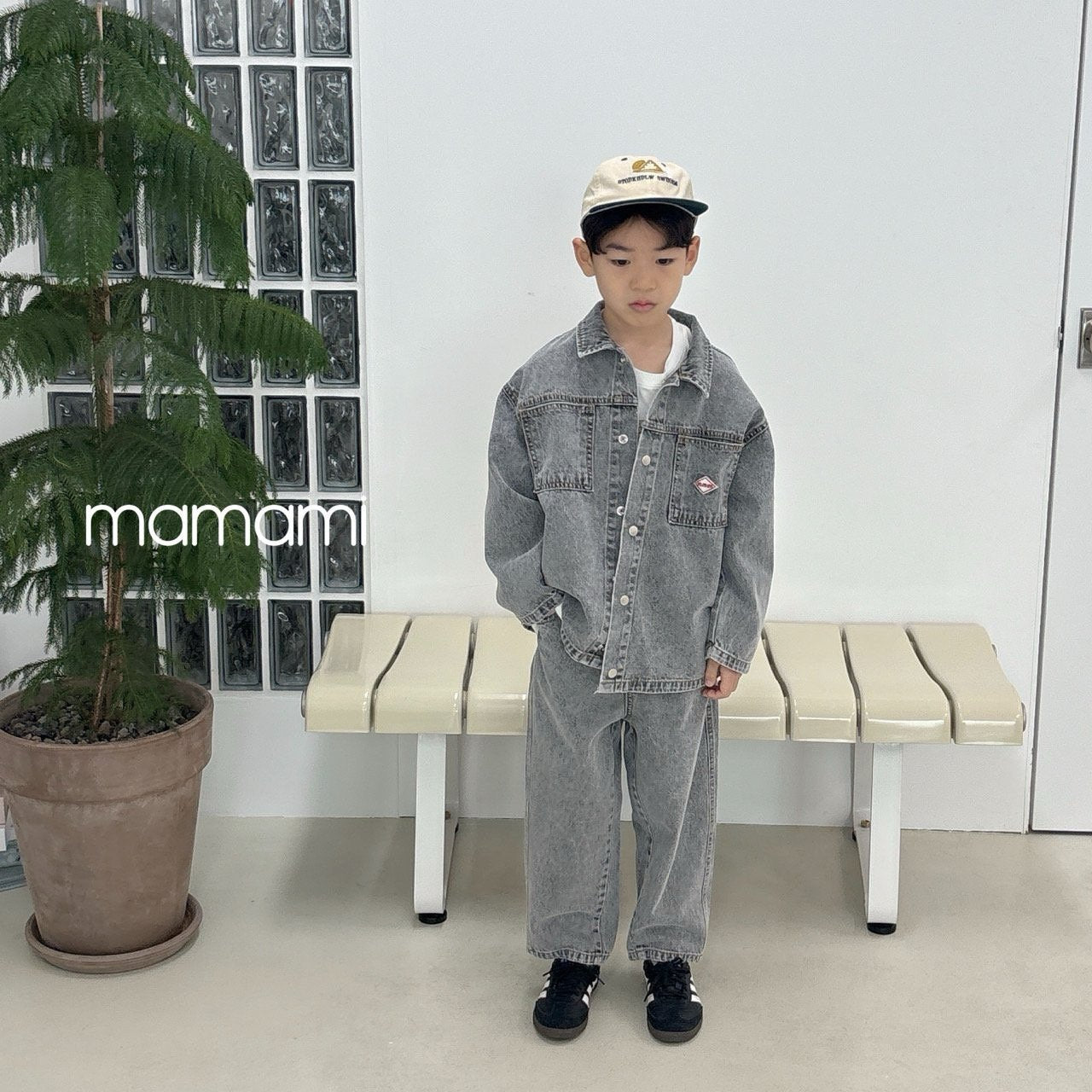 
                  
                    【リクエスト販売】vintage denim pants
                  
                