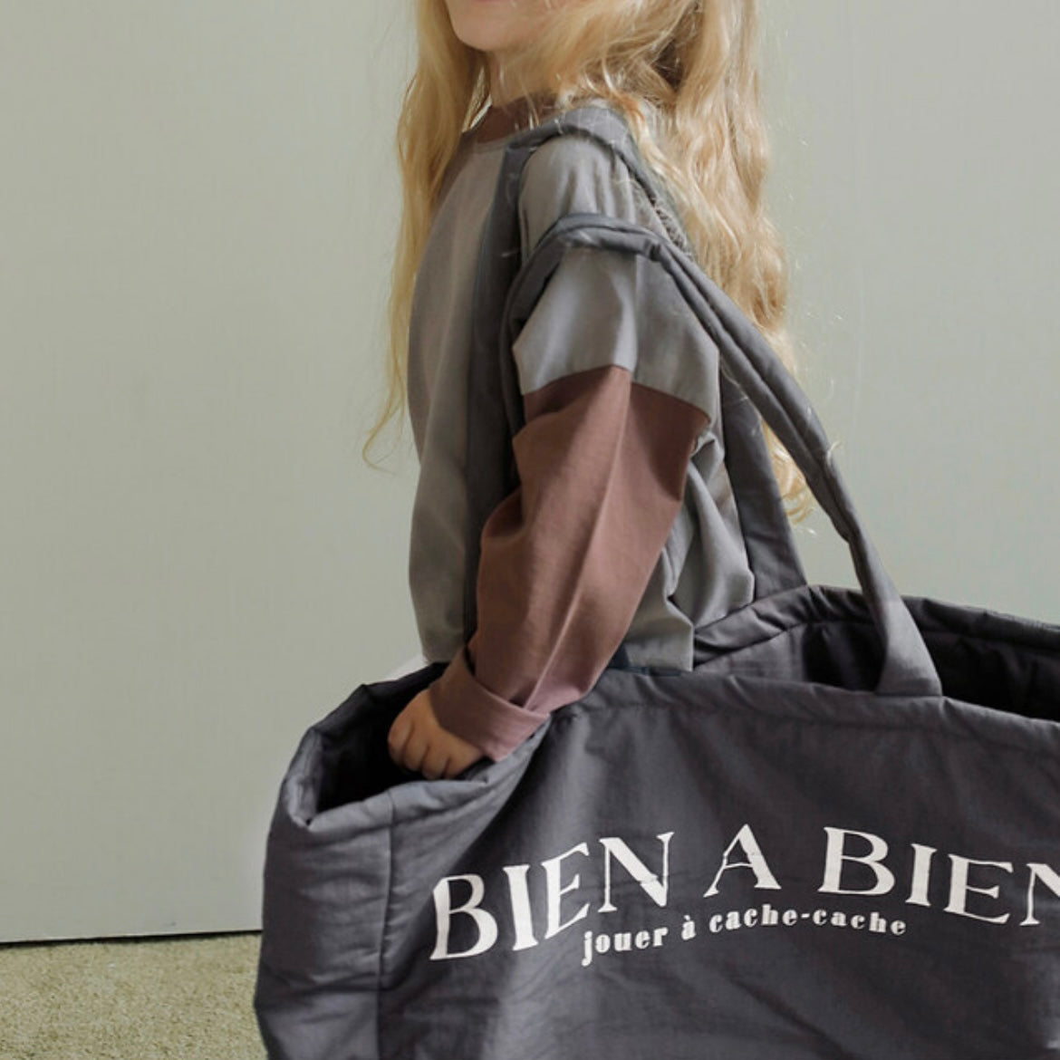 
                  
                    【リクエスト販売】bien big bag
                  
                
