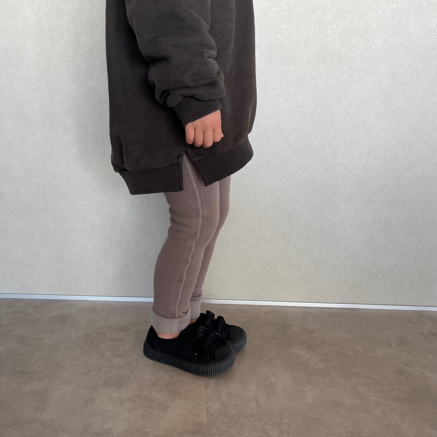 
                  
                    【リクエスト販売】stretch leggings(裏起毛)
                  
                