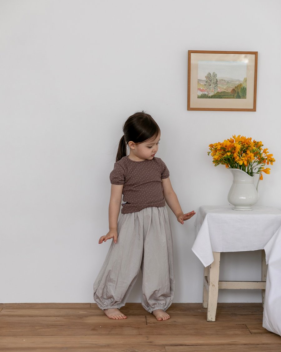 
                  
                    【リクエスト販売】flower roundT
                  
                