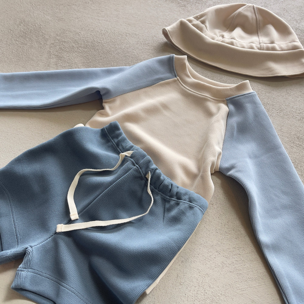 
                  
                    raglan swimwear set
                  
                