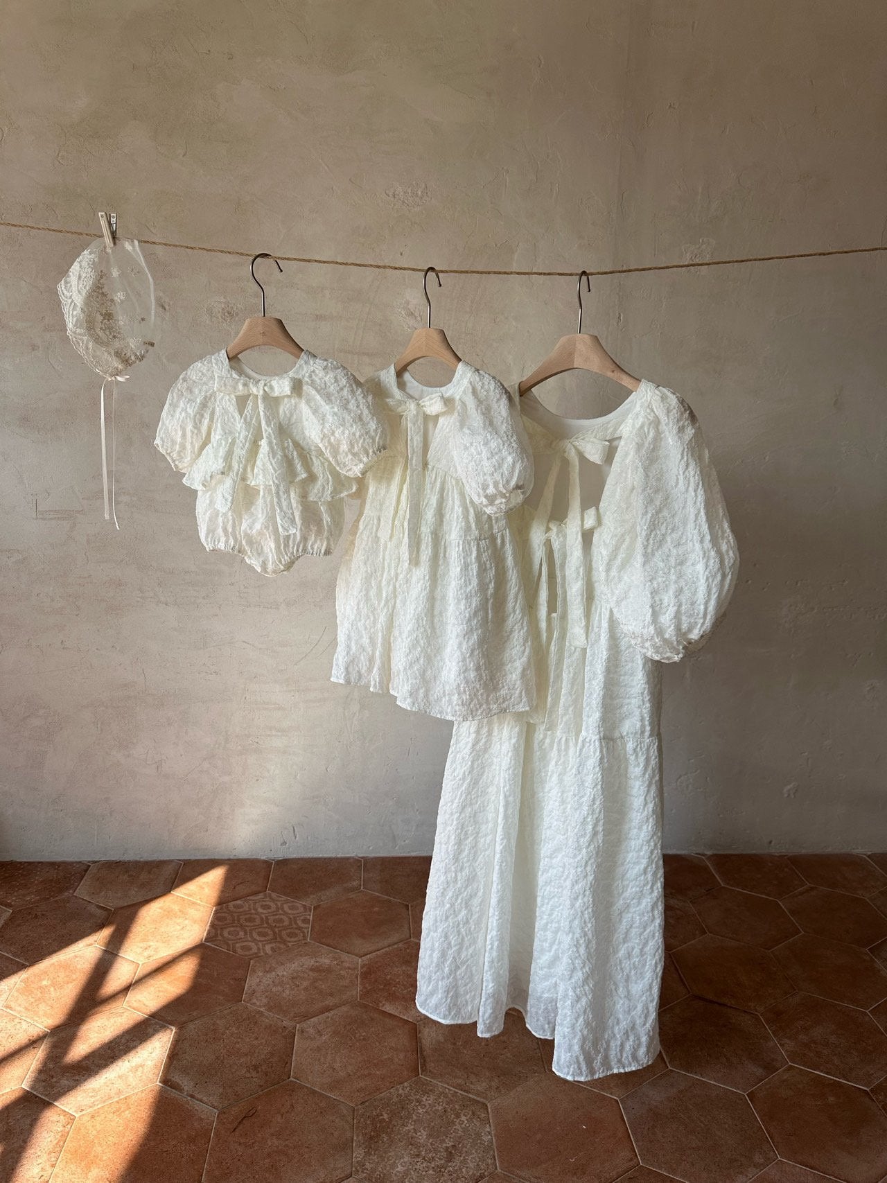 
                  
                    puff one-piece(kids&mama)
                  
                