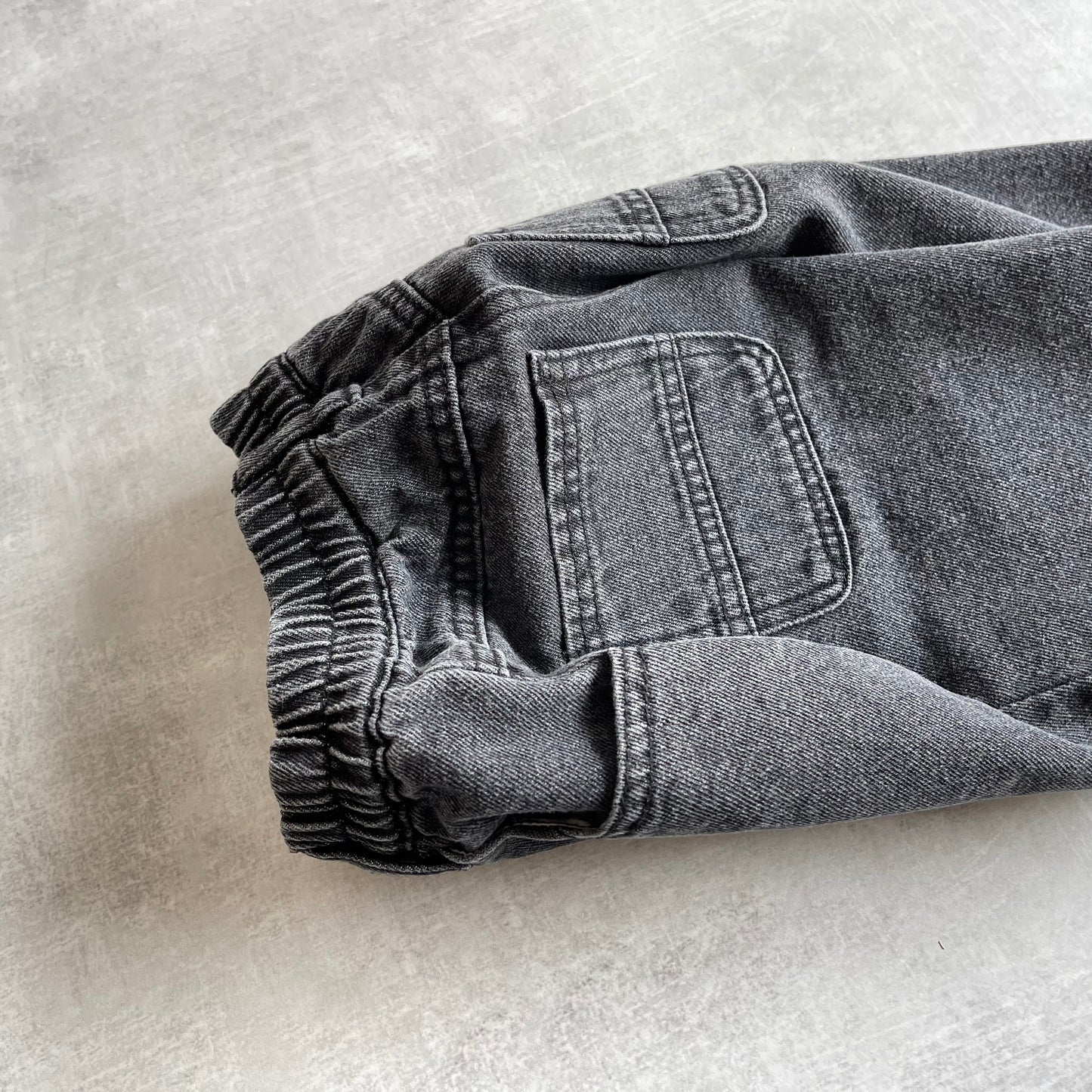 
                  
                    lip denim pants(mama＆kids)
                  
                