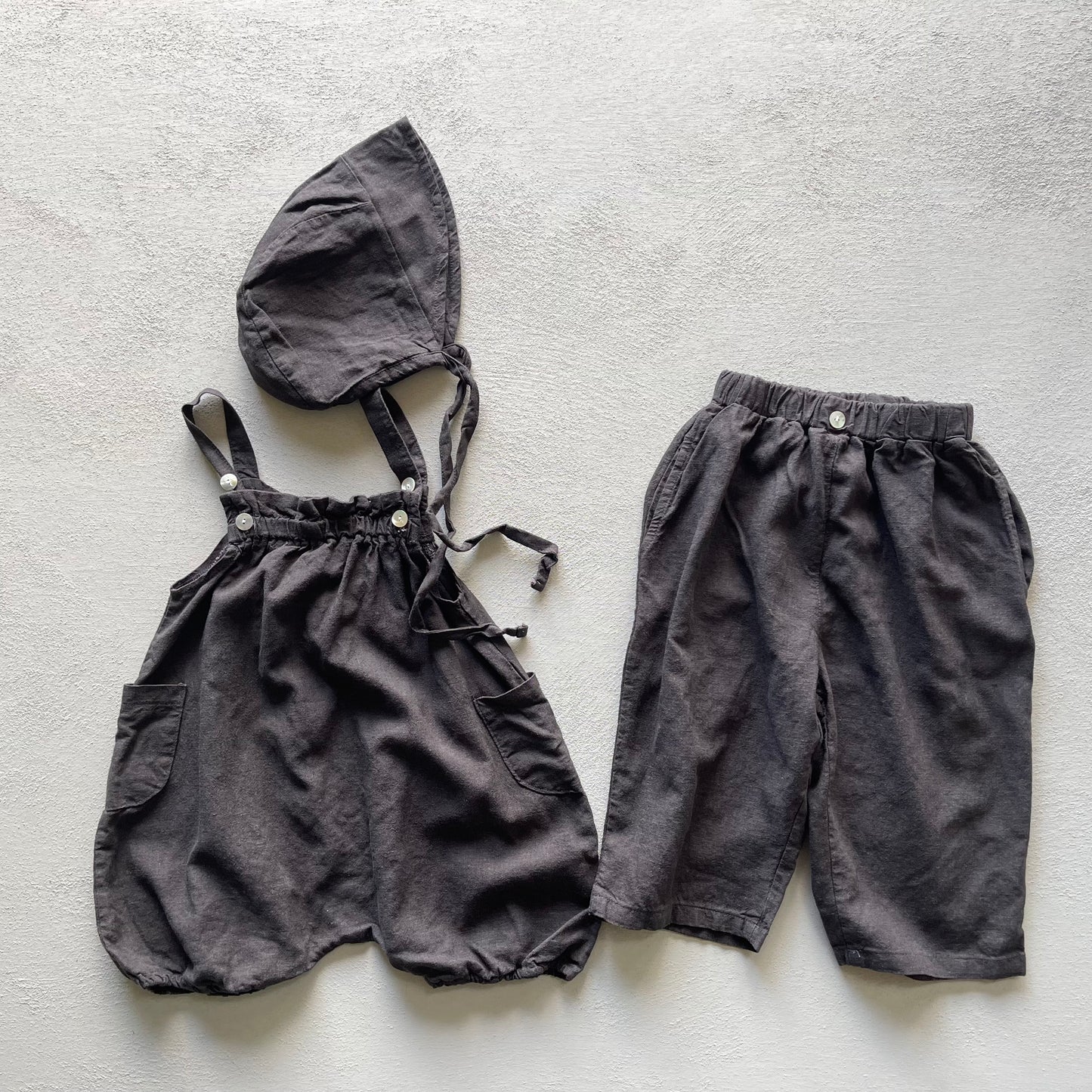 
                  
                    【リクエスト販売】heriter rompers&bonnet(baby)
                  
                
