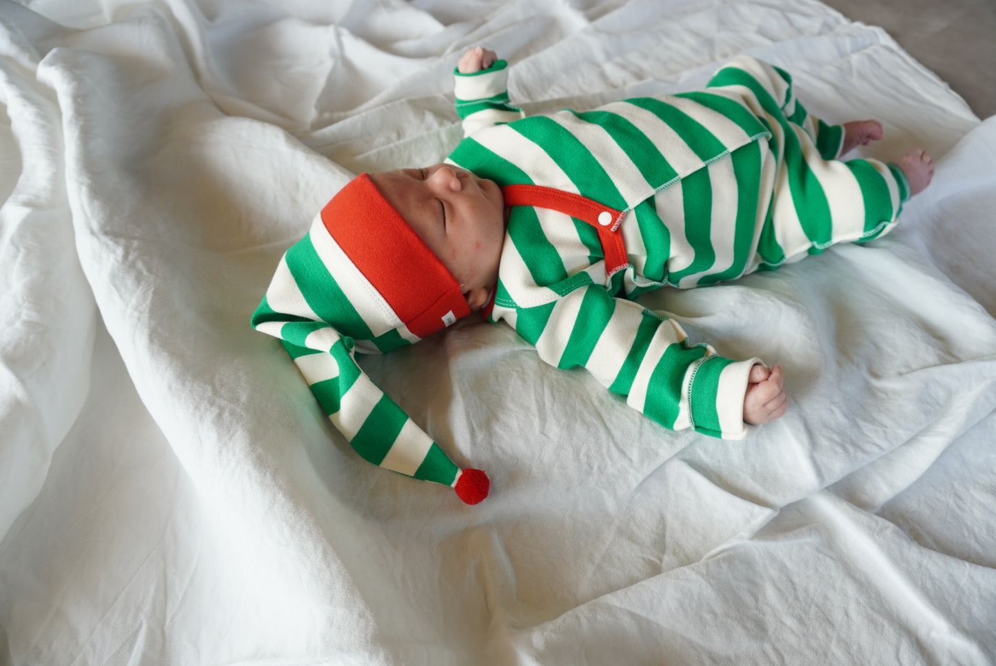 
                  
                    ft xmas newborn setup
                  
                