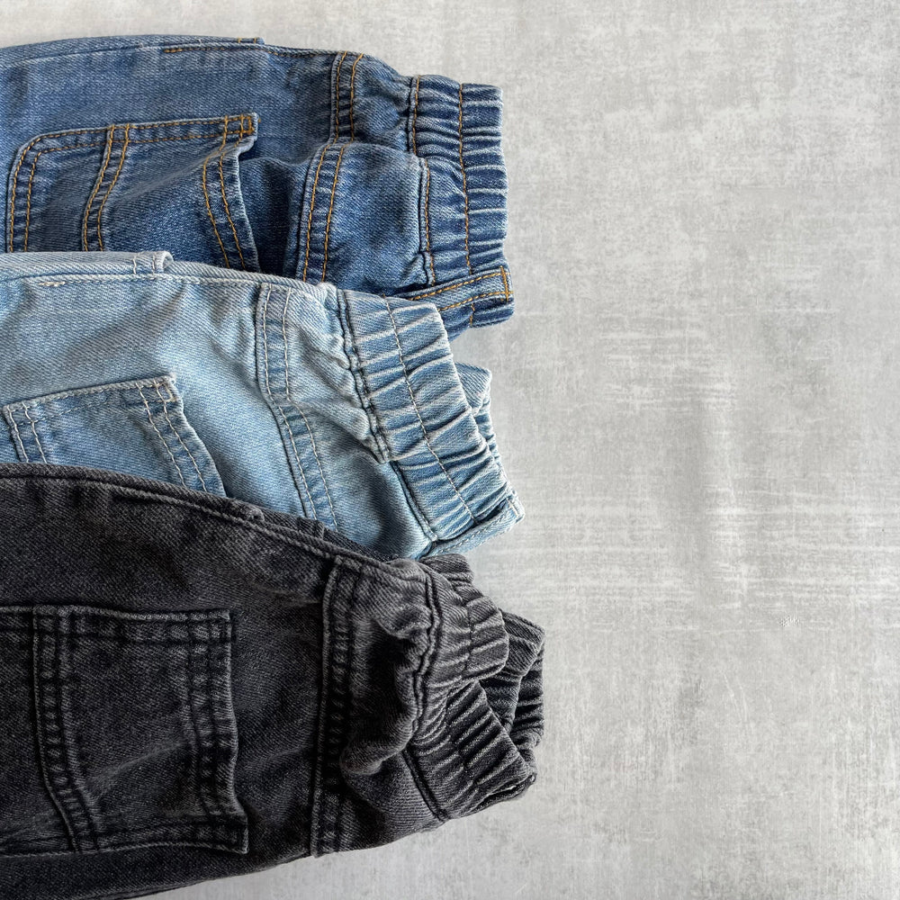 
                  
                    lip denim pants(mama＆kids)
                  
                