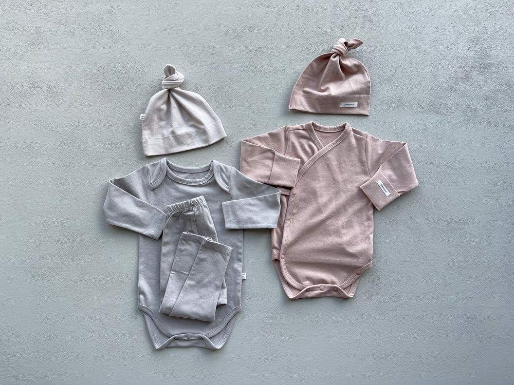 
                  
                    modal newborn set
                  
                