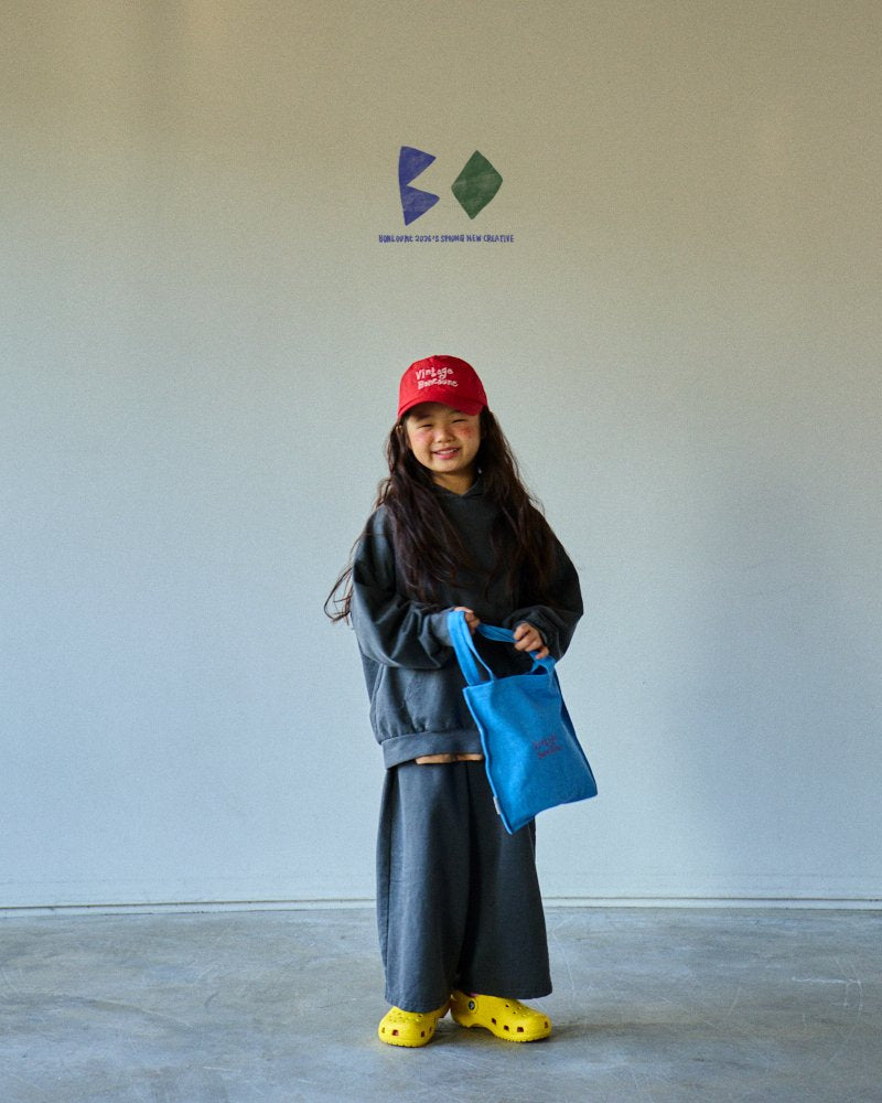 
                  
                    【リクエスト販売】pigment hoodie
                  
                