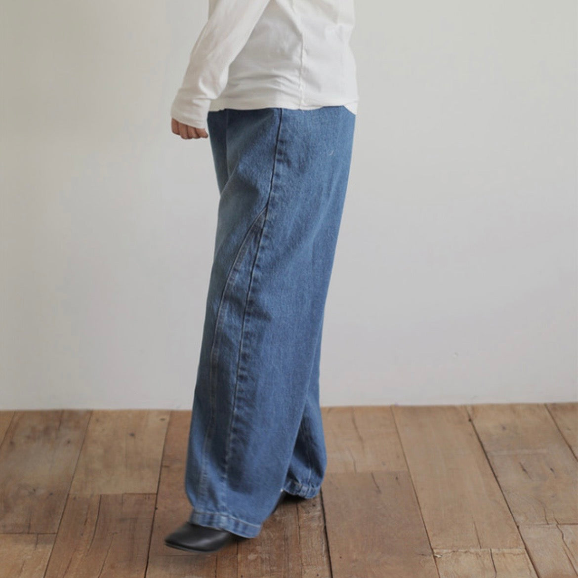 
                  
                    【リクエスト販売】noir denim pants(kids&mama)
                  
                