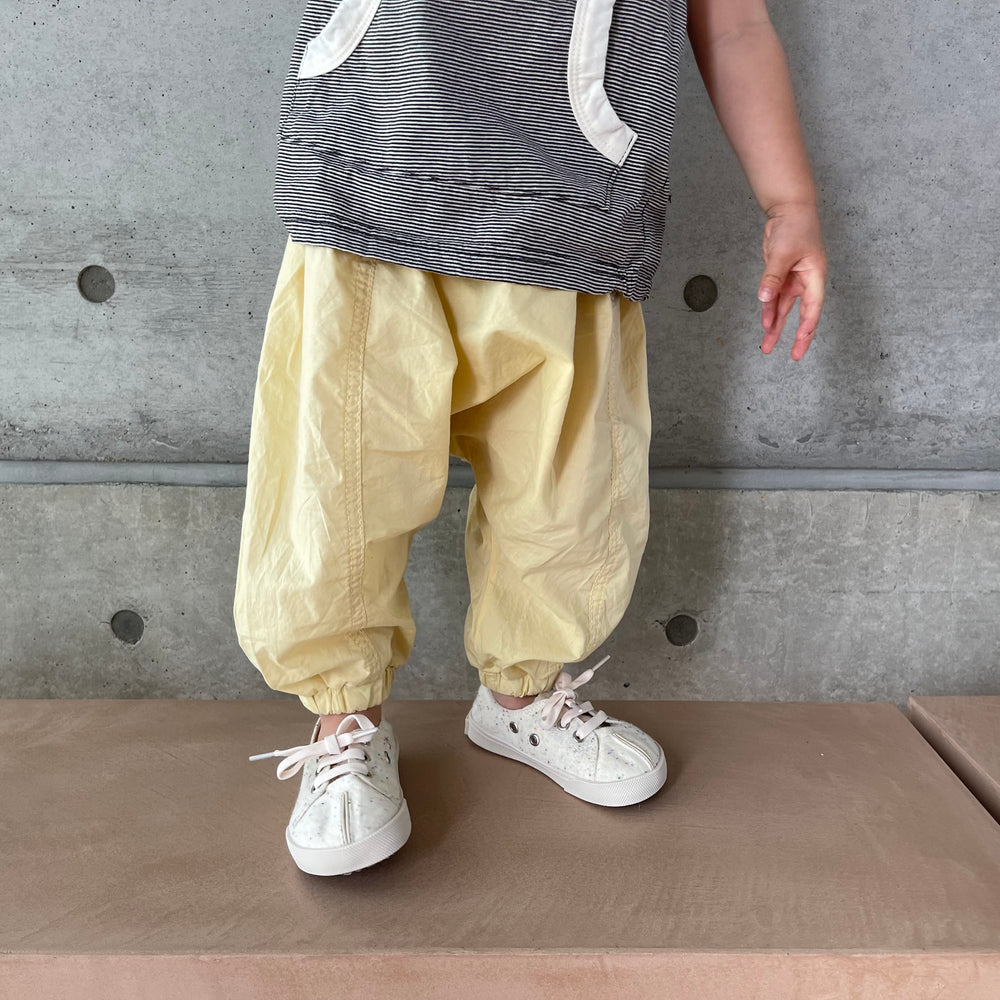 
                  
                    テラスpants
                  
                