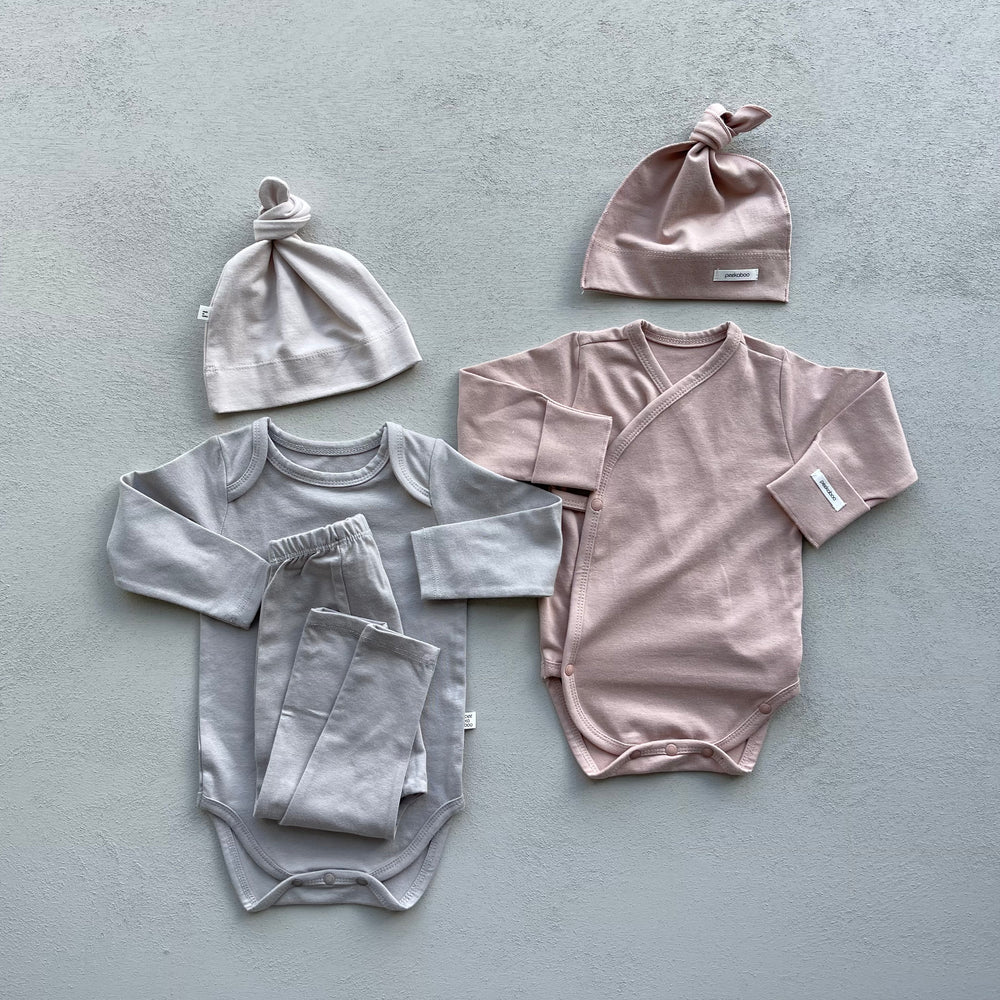 
                  
                    modal newborn set
                  
                