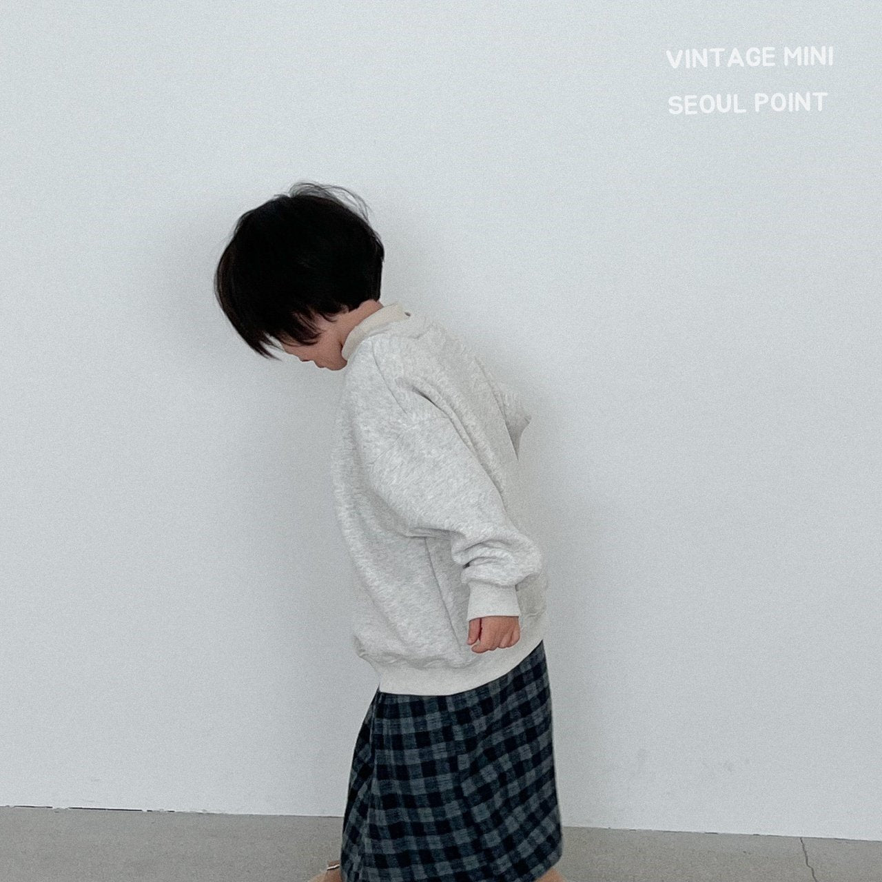 
                  
                    【リクエスト販売】dog pullover(裏起毛)
                  
                