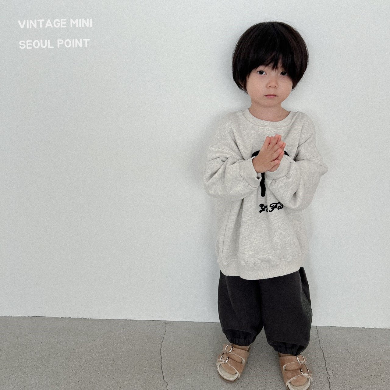 
                  
                    【リクエスト販売】side point pants(裏起毛)
                  
                