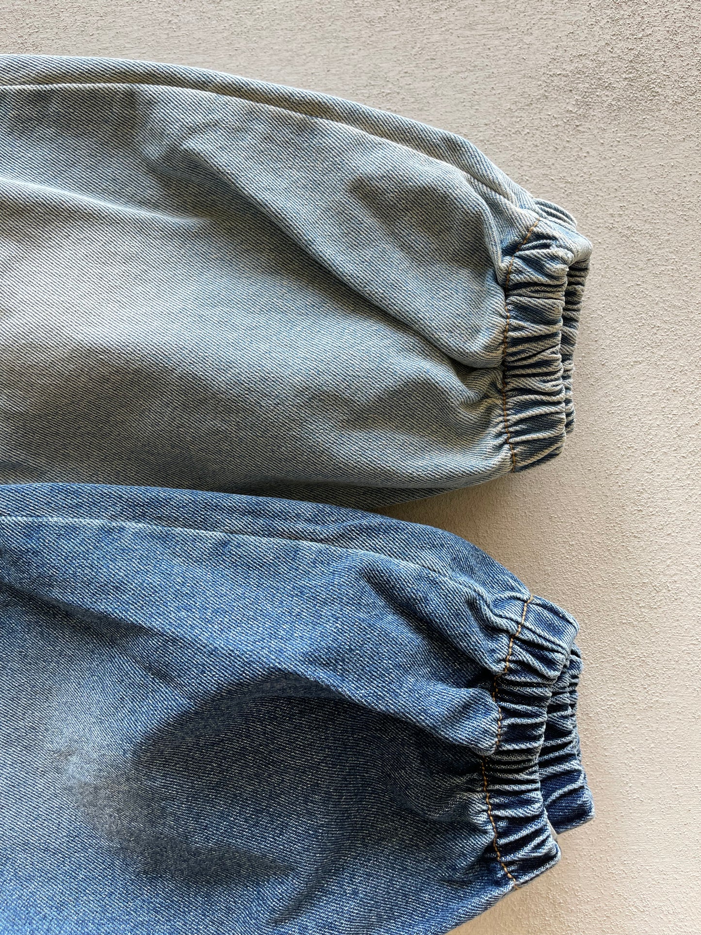 
                  
                    wash denim pants
                  
                