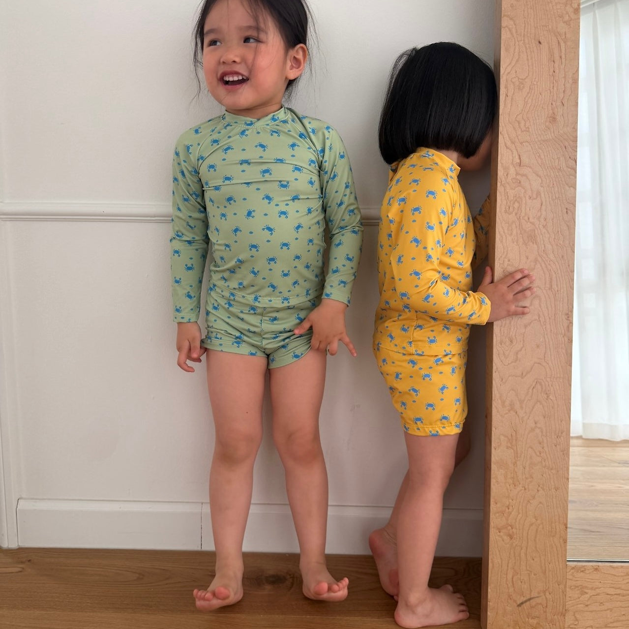 
                  
                    【リクエスト販売】crab rash guard
                  
                