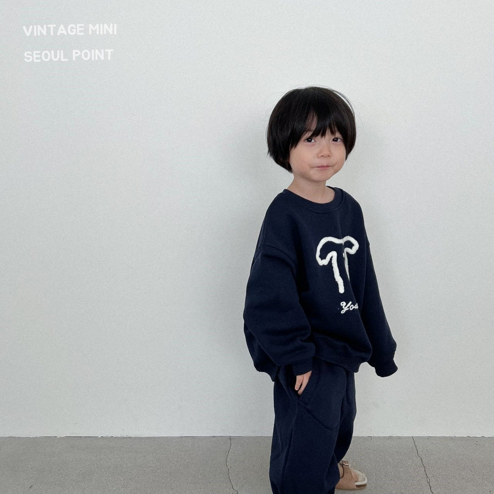 
                  
                    【リクエスト販売】dog pullover(裏起毛)
                  
                