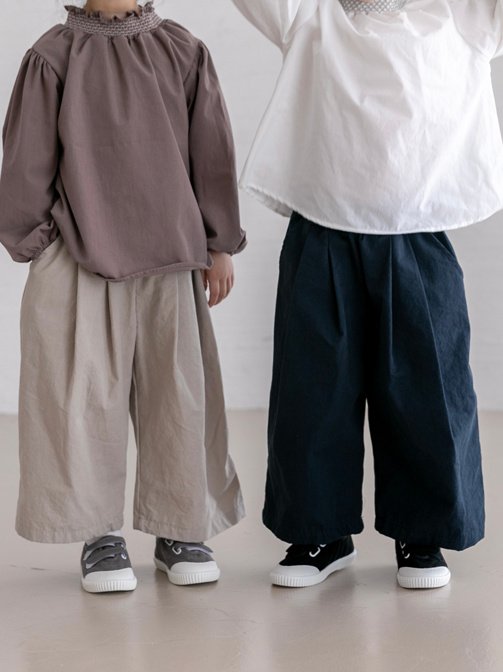 
                  
                    【リクエスト販売】smoke blouse
                  
                