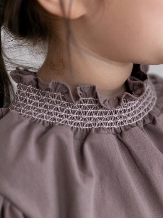 
                  
                    【リクエスト販売】smoke blouse
                  
                
