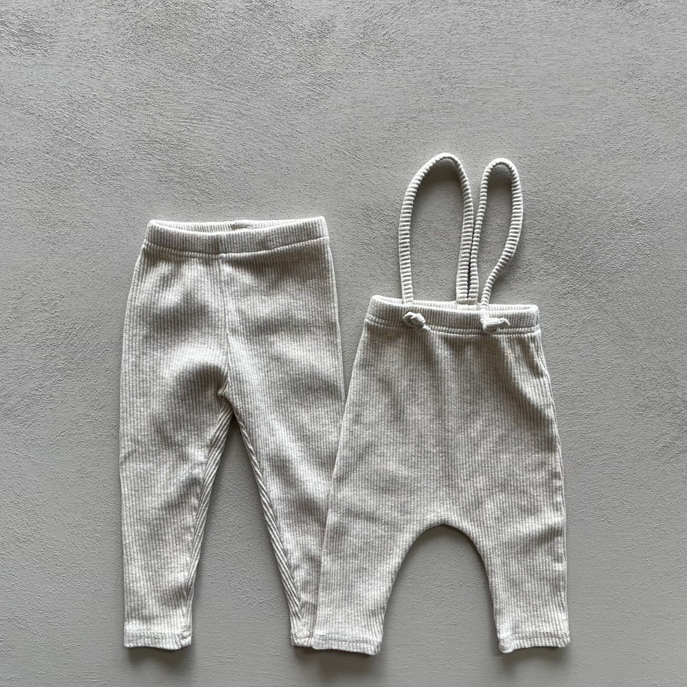 
                  
                    elly leggings
                  
                