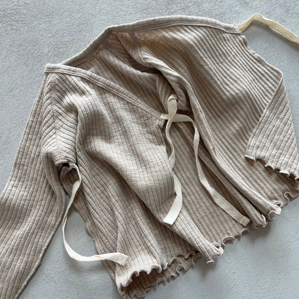 
                  
                    an newborn set
                  
                