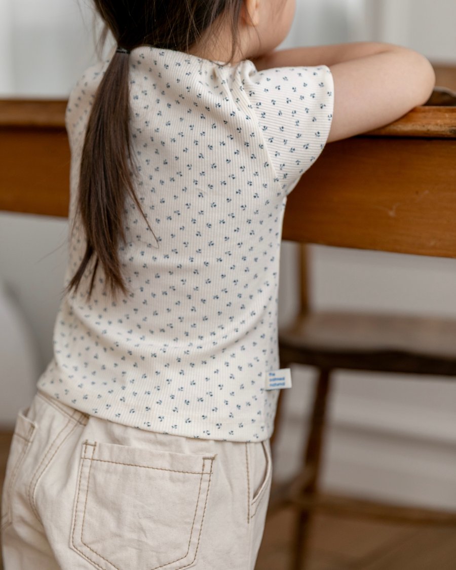 
                  
                    【リクエスト販売】flower roundT
                  
                