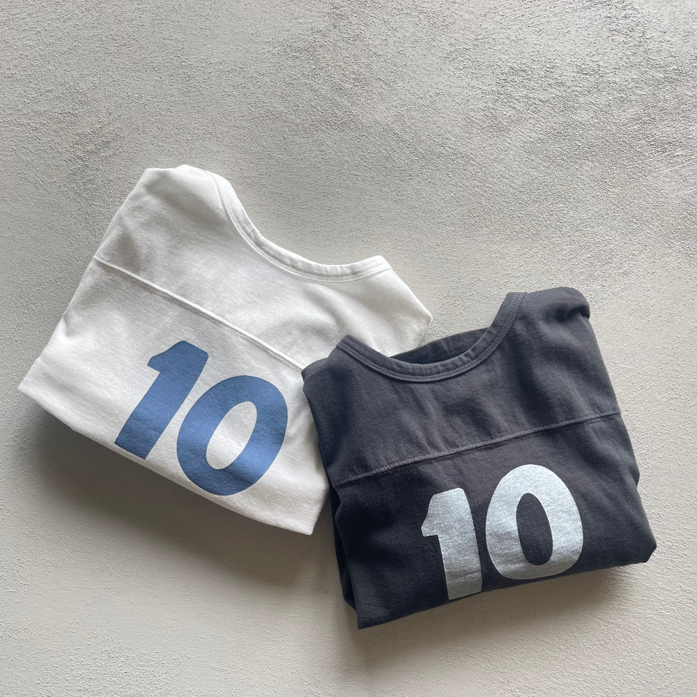 
                  
                    ten tee
                  
                