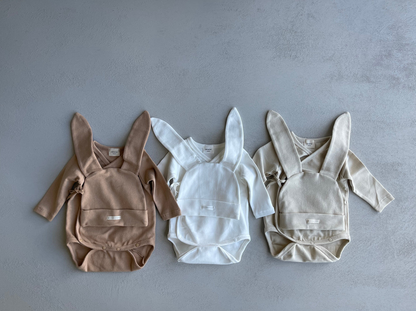 
                  
                    rabbit babysuit&bonnet
                  
                