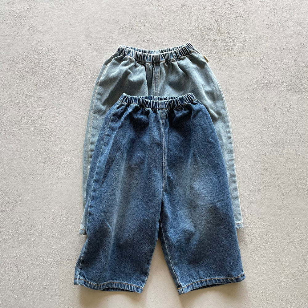 
                  
                    wash denim pants
                  
                