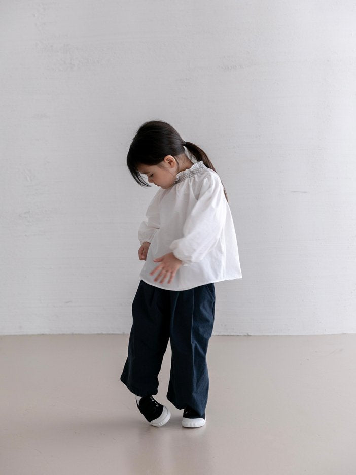 
                  
                    【リクエスト販売】smoke blouse
                  
                