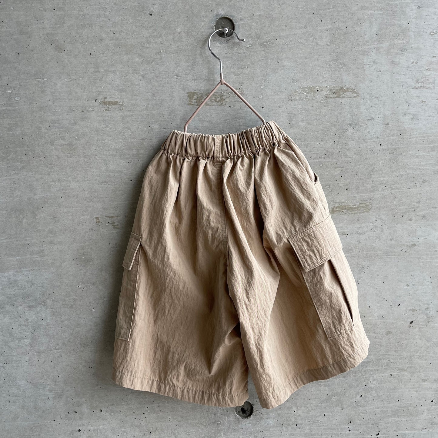 
                  
                    cargo half pants
                  
                