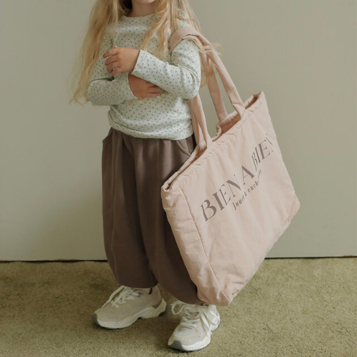 
                  
                    【リクエスト販売】fit hana tee
                  
                