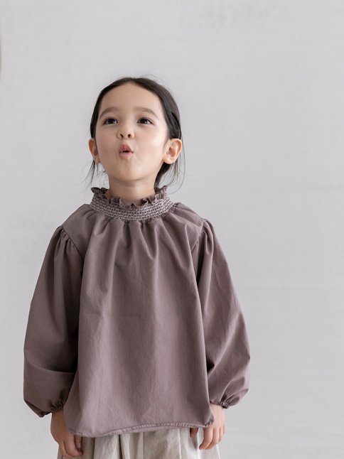 
                  
                    【リクエスト販売】smoke blouse
                  
                