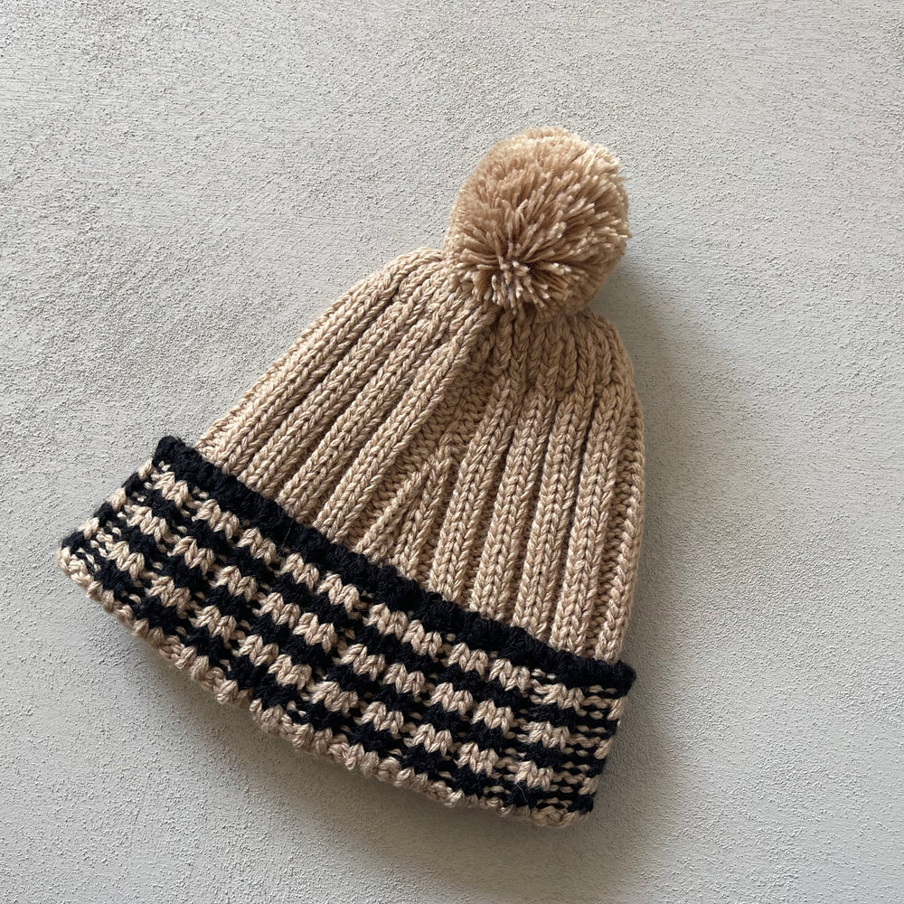 
                  
                    stripe beanie
                  
                