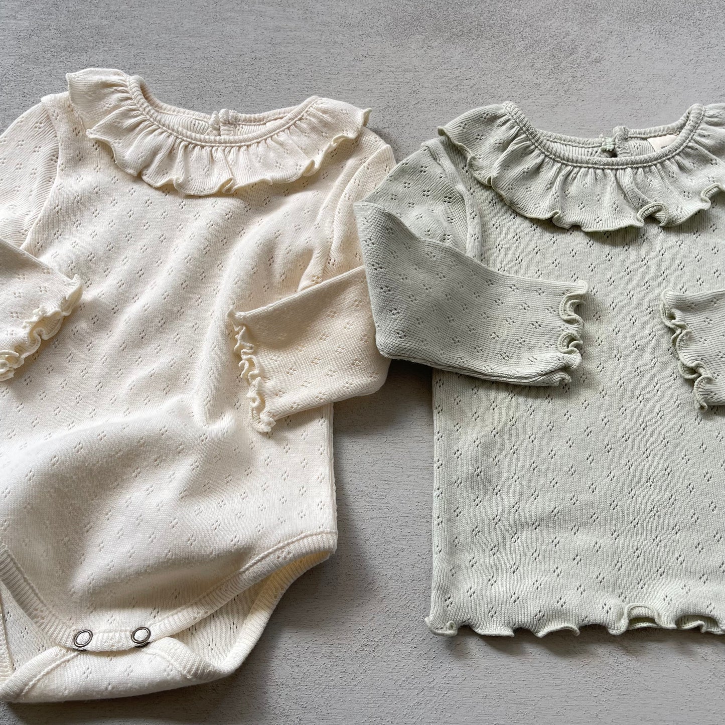 
                  
                    frill babysuit
                  
                