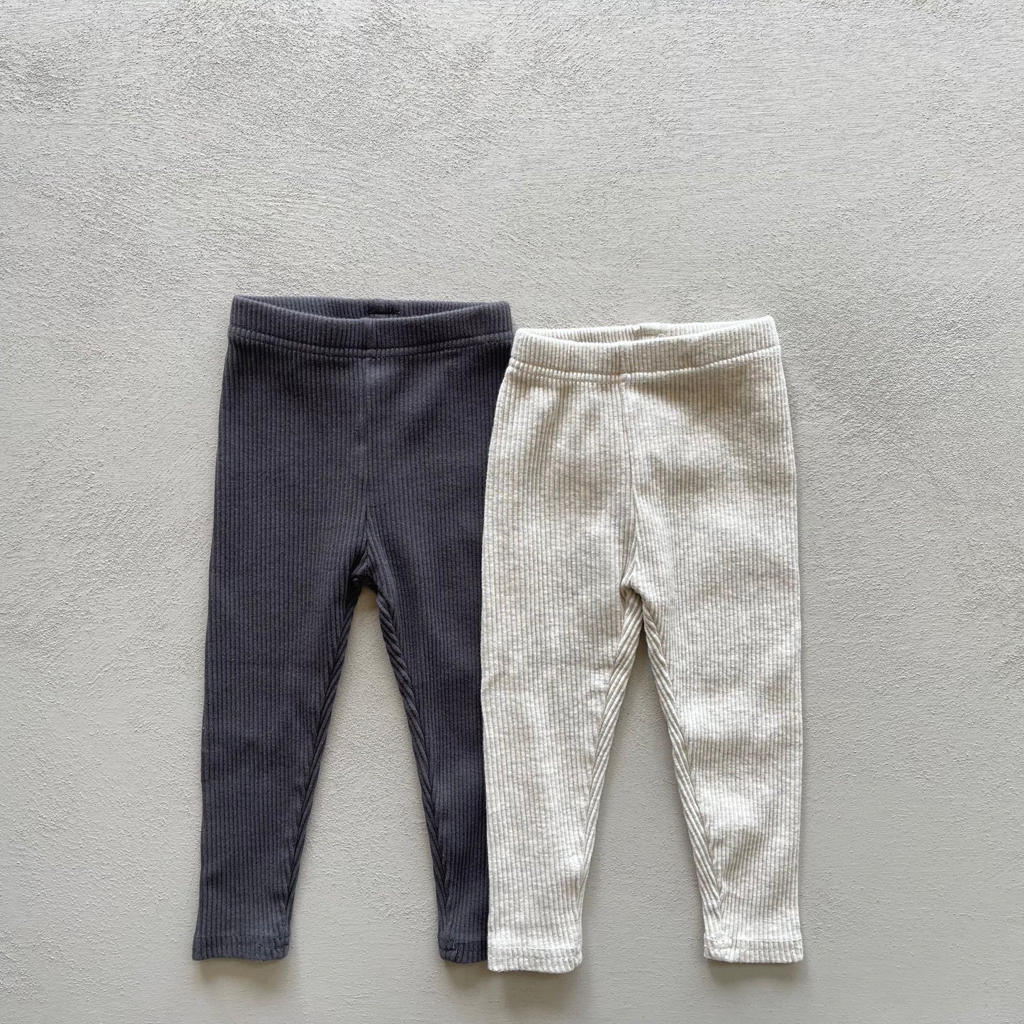 
                  
                    elly leggings
                  
                