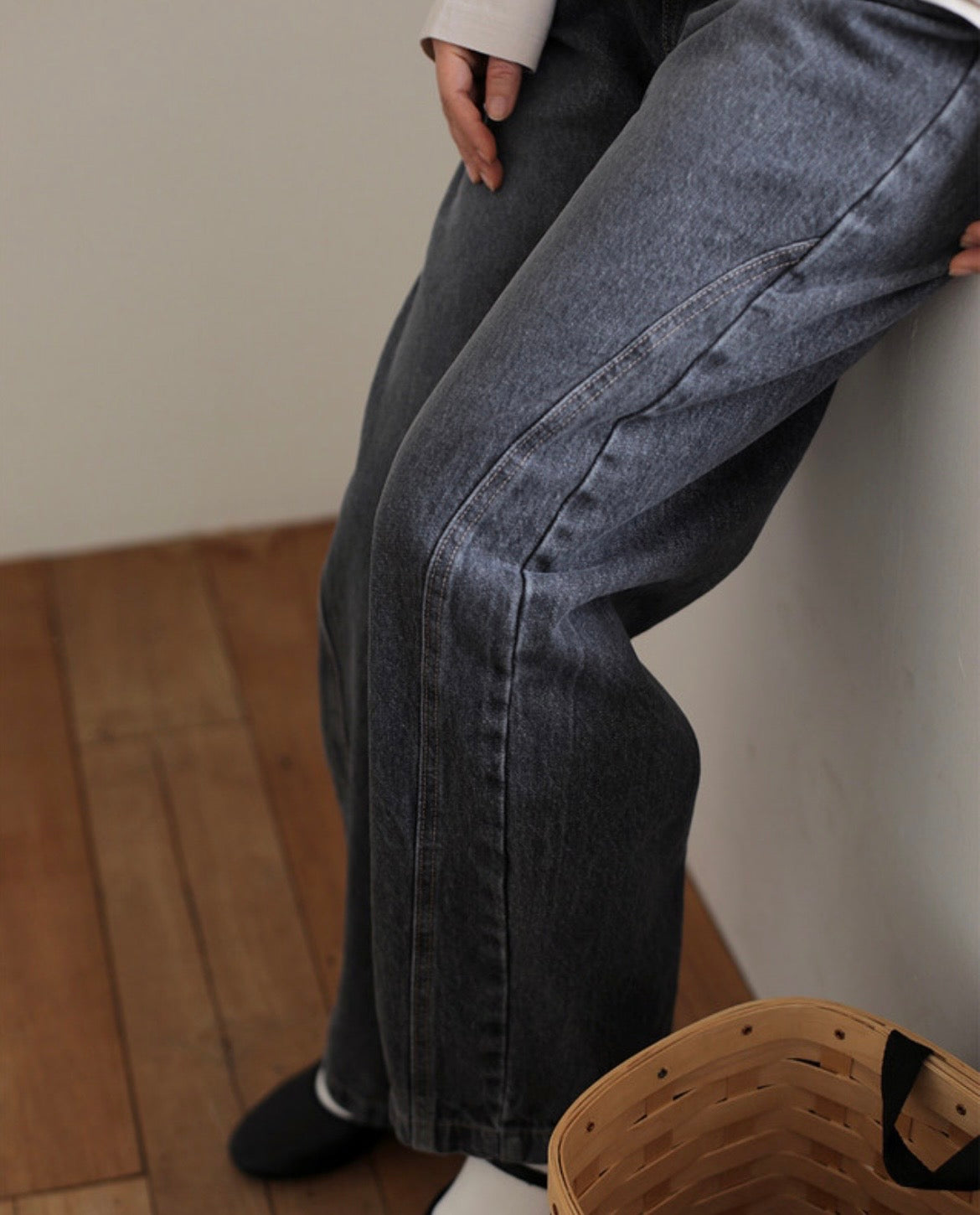 
                  
                    【リクエスト販売】noir denim pants(kids&mama)
                  
                