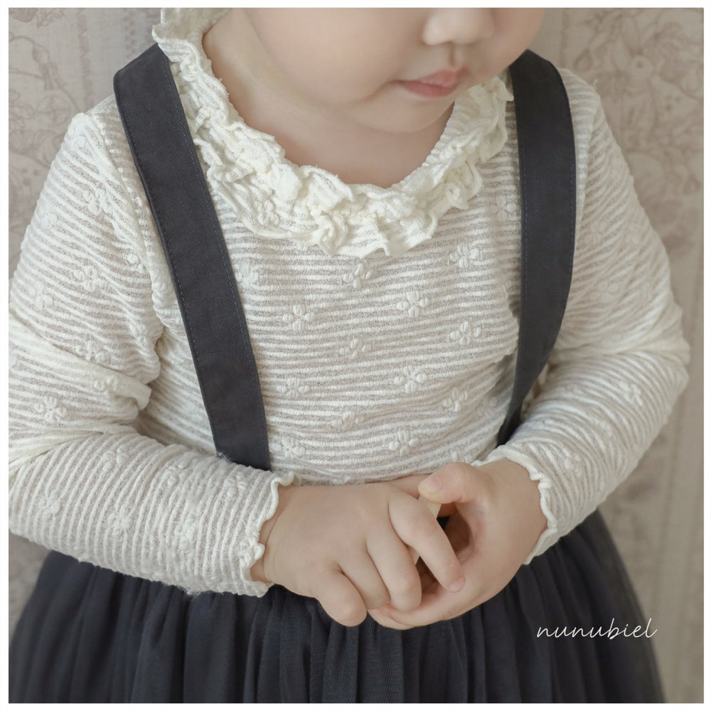 
                  
                    【リクエスト販売】mini flower tee
                  
                